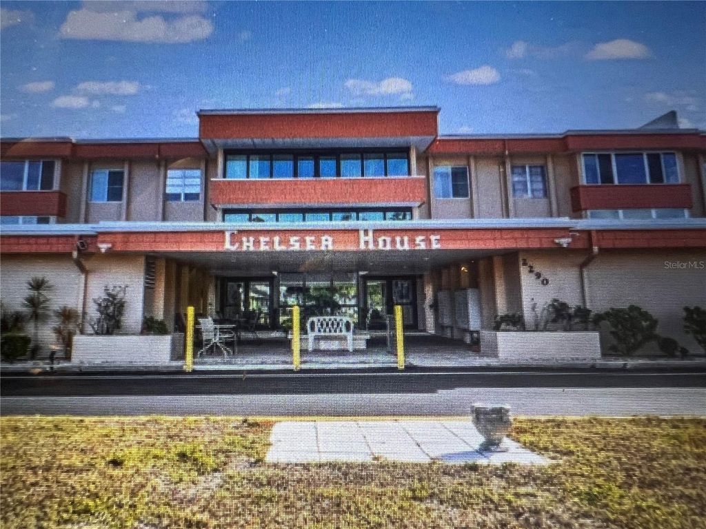 2290 AARON STREET 207, Port Charlotte, FL 33952