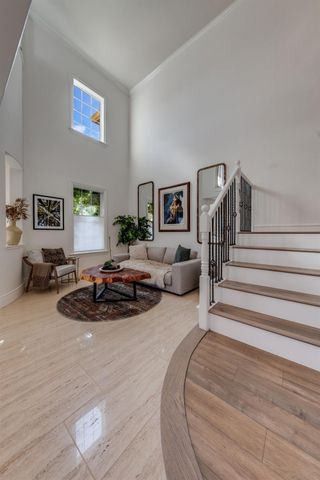 4541 Longview Dr, Rocklin, CA 95677