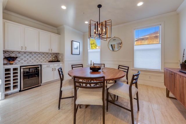 4541 Longview Dr, Rocklin, CA 95677
