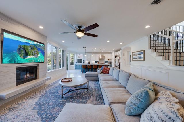 4541 Longview Dr, Rocklin, CA 95677