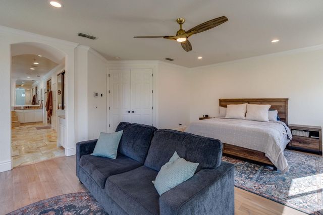 4541 Longview Dr, Rocklin, CA 95677