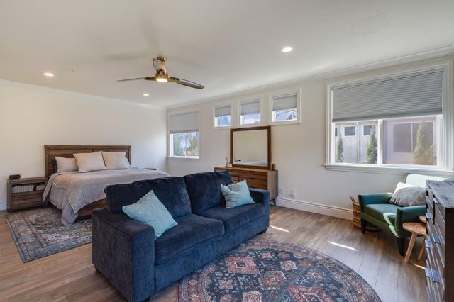 4541 Longview Dr, Rocklin, CA 95677