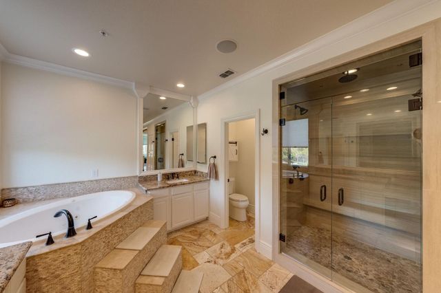 4541 Longview Dr, Rocklin, CA 95677