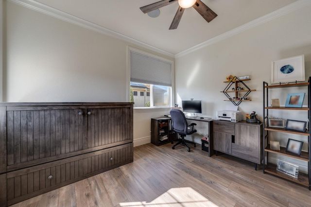 4541 Longview Dr, Rocklin, CA 95677