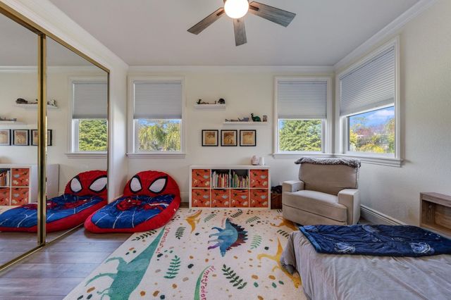 4541 Longview Dr, Rocklin, CA 95677