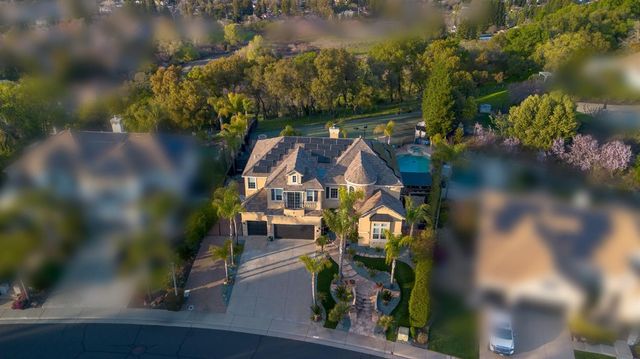 4541 Longview Dr, Rocklin, CA 95677
