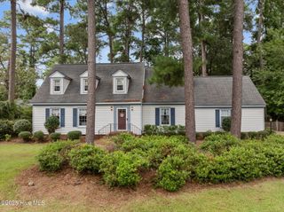 215 Cherrywood Drive, Greenville, NC 27858