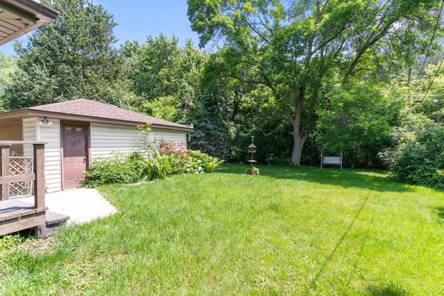 265 Greystone Avenue N, Oakdale, MN 55128