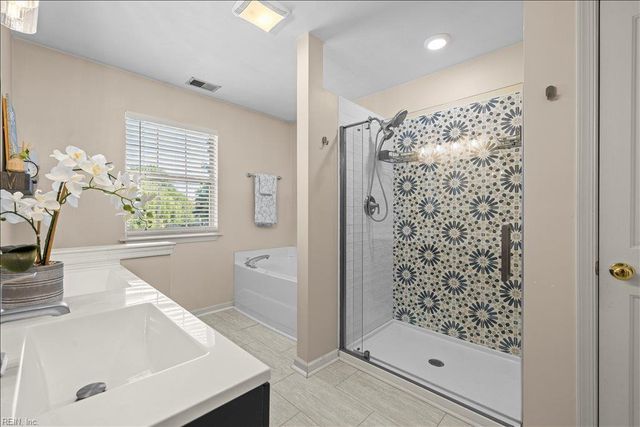 3604 Storm Bird LOOP, Virginia Beach, VA 23453