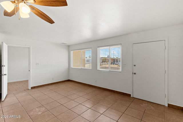 2246 W SIERRA Street, Phoenix, AZ 85029