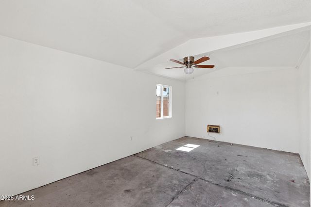 2246 W SIERRA Street, Phoenix, AZ 85029