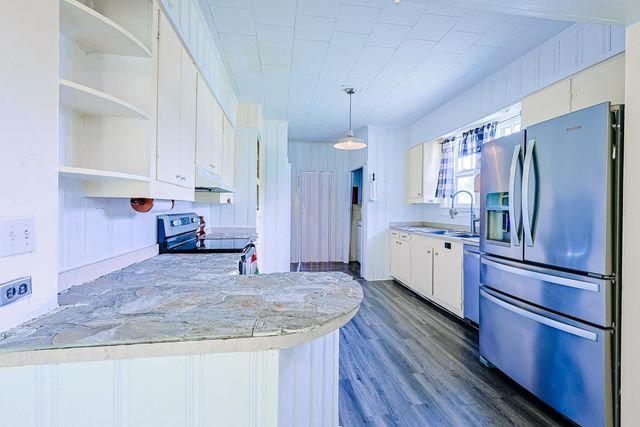 305 N Main St., Hemingway, SC 29554