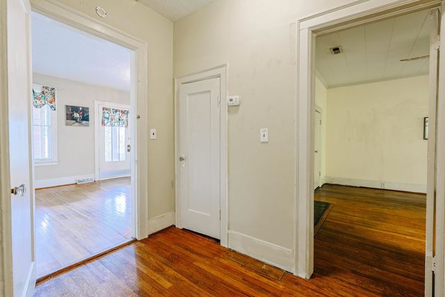 305 N Main St., Hemingway, SC 29554