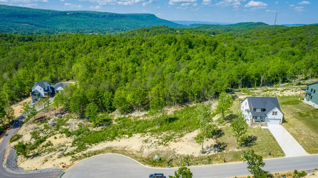 284 Cascade Drive, Rossville, GA 30741