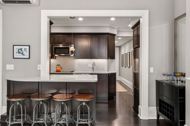 35 Hancock St 3, Boston, MA 02114
