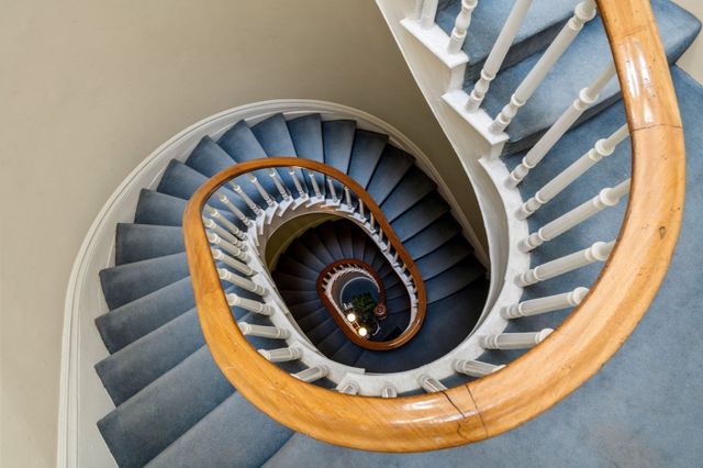 35 Hancock St 3, Boston, MA 02114