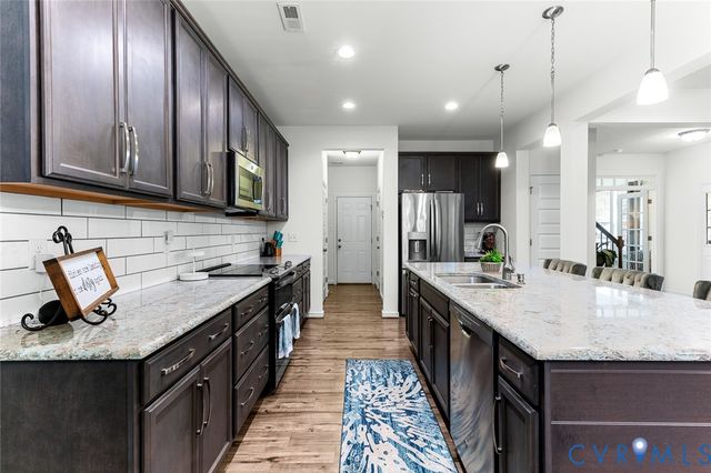 6948 Desert Candle Dr, Moseley, VA 23120