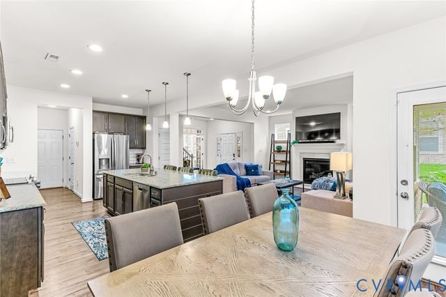 6948 Desert Candle Dr, Moseley, VA 23120