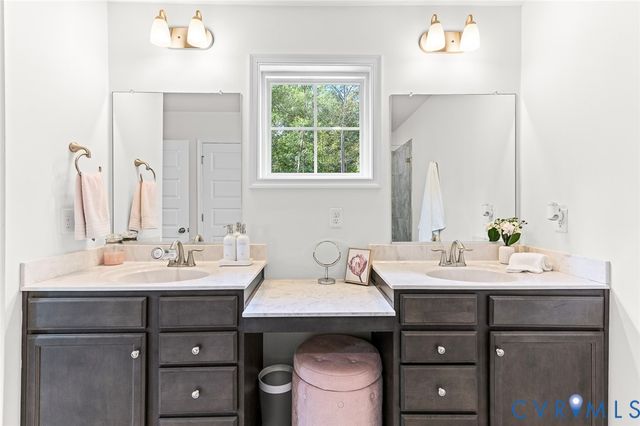 6948 Desert Candle Dr, Moseley, VA 23120