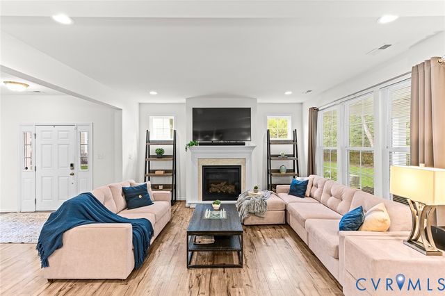 6948 Desert Candle Dr, Moseley, VA 23120