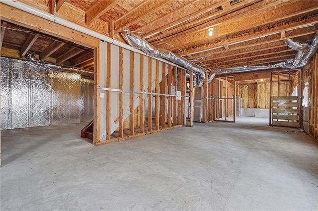 2552 Wolf Den Lane, Atlanta, GA 30349