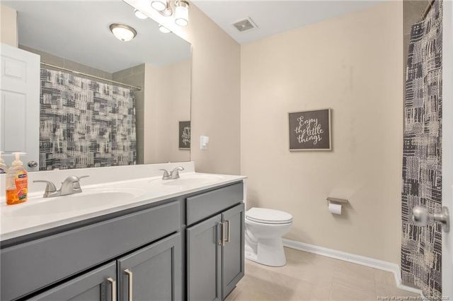 5720 Gentleman Drive, Hope Mills, NC 28348