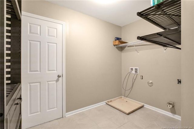 5720 Gentleman Drive, Hope Mills, NC 28348