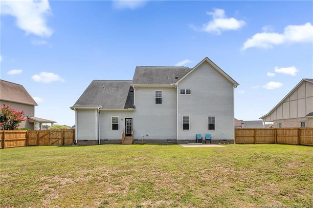 5720 Gentleman Drive, Hope Mills, NC 28348