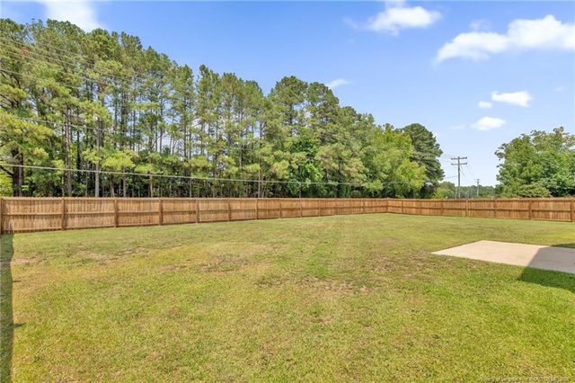 5720 Gentleman Drive, Hope Mills, NC 28348