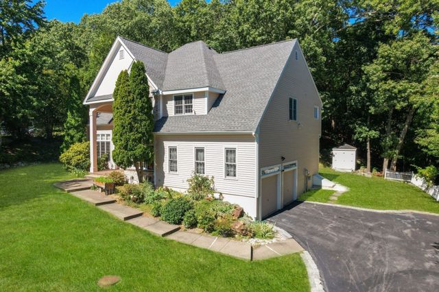 160 Stearns Rd, Marlborough, MA 01752
