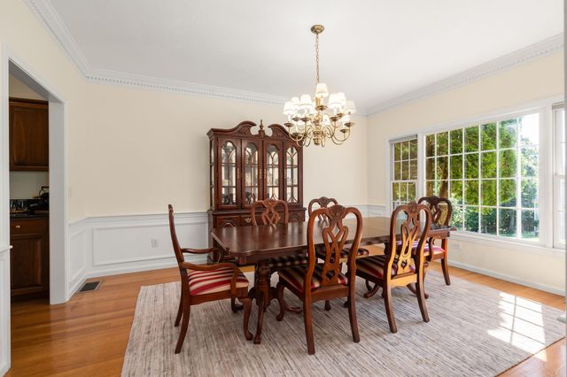 160 Stearns Rd, Marlborough, MA 01752