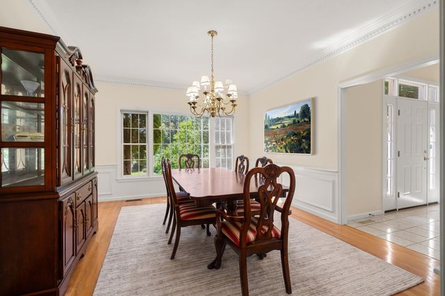 160 Stearns Rd, Marlborough, MA 01752