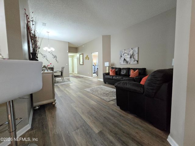 2531 CARSON OAKS Drive, Jacksonville, FL 32221