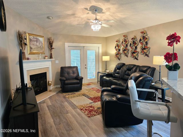 2531 CARSON OAKS Drive, Jacksonville, FL 32221