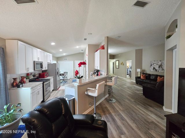 2531 CARSON OAKS Drive, Jacksonville, FL 32221