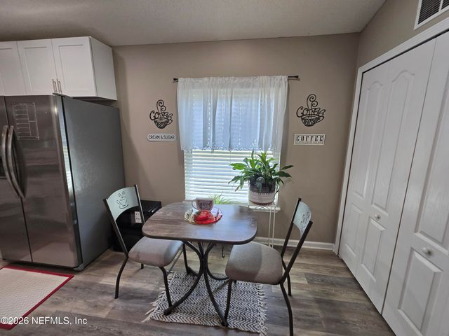 2531 CARSON OAKS Drive, Jacksonville, FL 32221