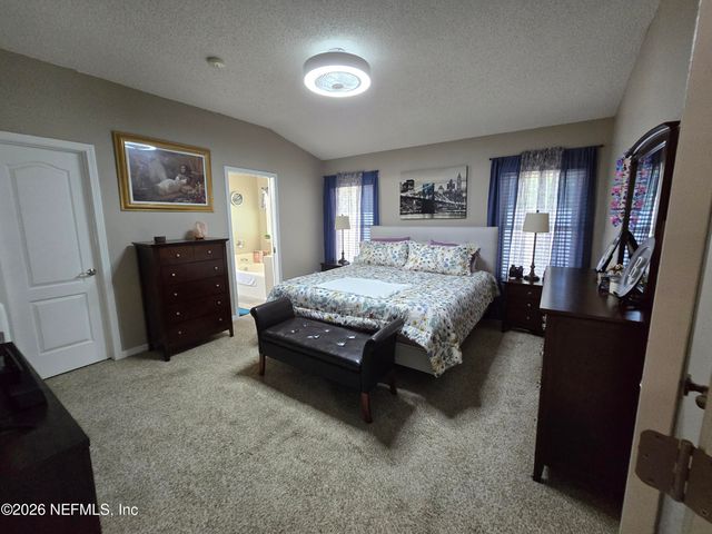 2531 CARSON OAKS Drive, Jacksonville, FL 32221
