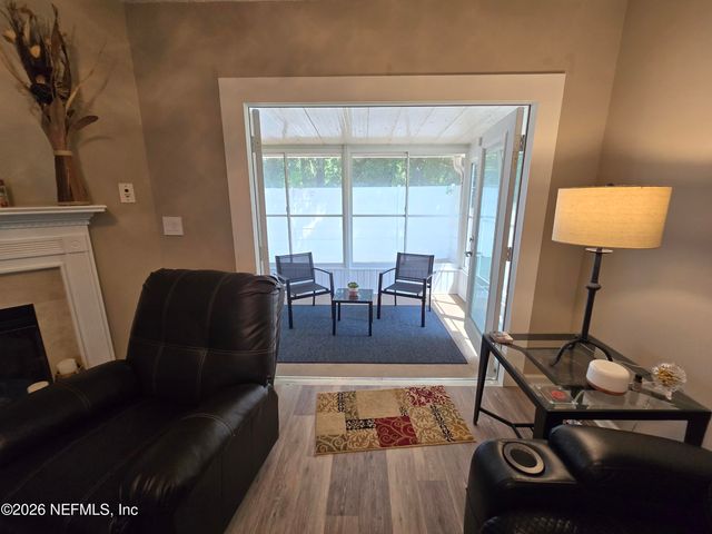 2531 CARSON OAKS Drive, Jacksonville, FL 32221