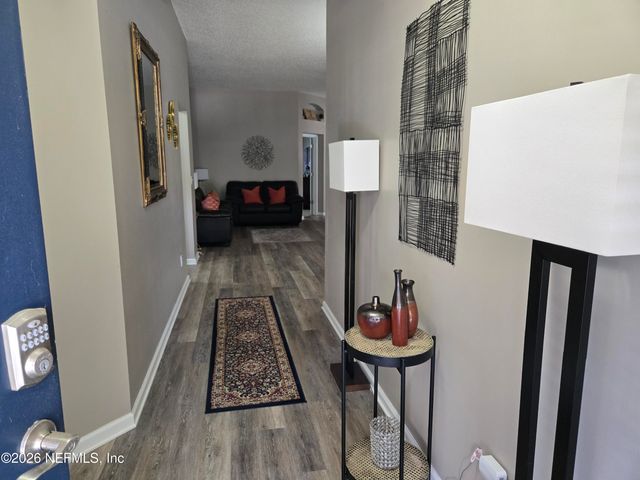 2531 CARSON OAKS Drive, Jacksonville, FL 32221
