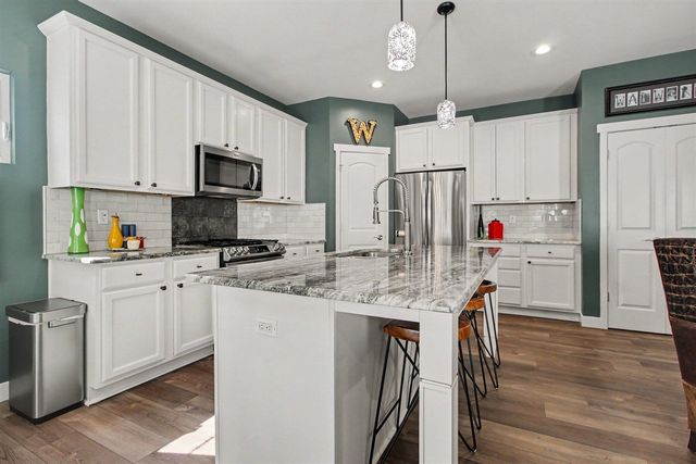 4482 Marie Therese Circle, Pinckney, MI 48169