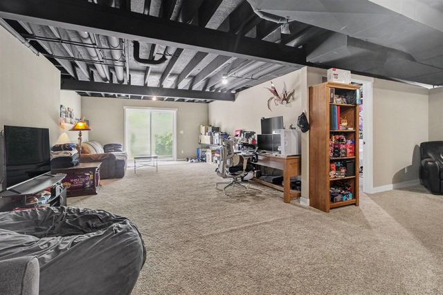 4482 Marie Therese Circle, Pinckney, MI 48169
