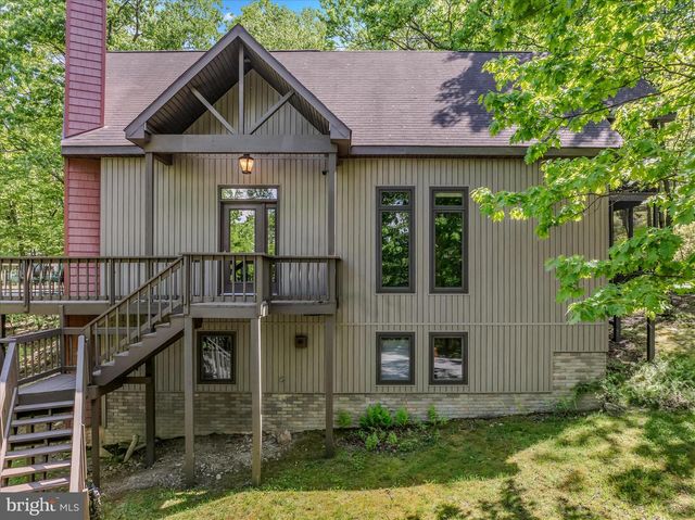 599 BREATHLESS WAY, Berkeley Springs, WV 25411