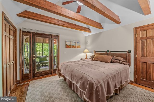 599 BREATHLESS WAY, Berkeley Springs, WV 25411