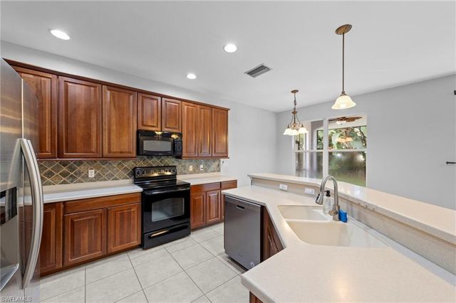 13261 Hampton Park CT, Fort Myers, FL 33913