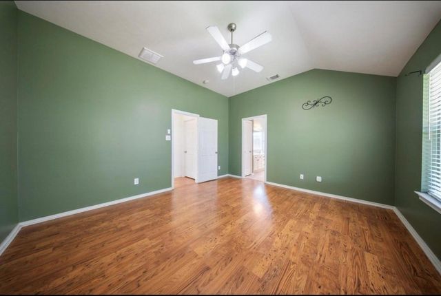 6715 Rockwall Trail Dr, Humble, TX 77346