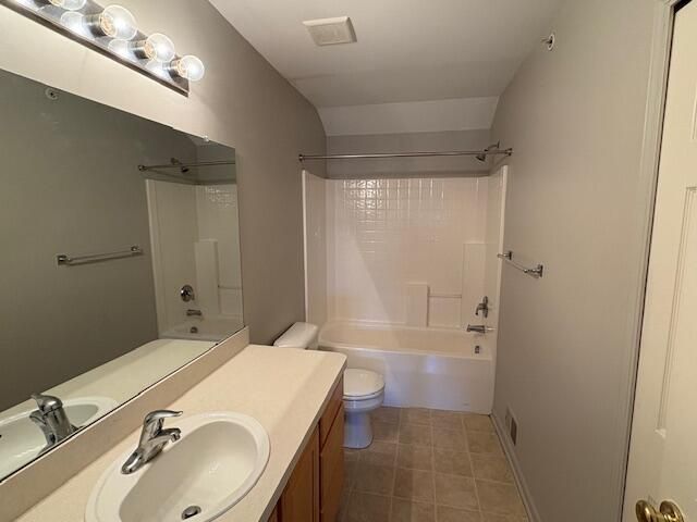 16874 Farmington, Livonia, MI 48154