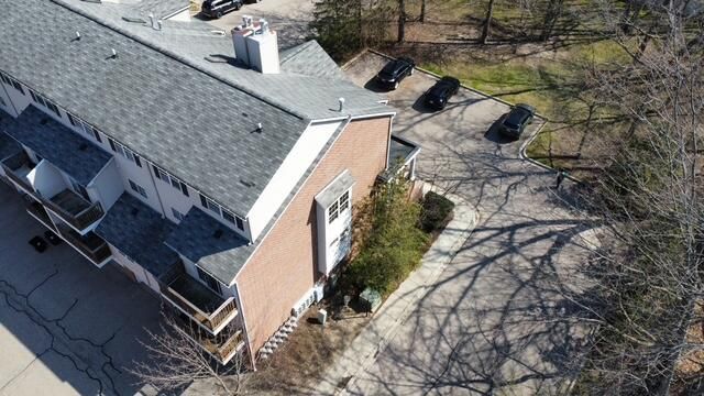 16874 Farmington, Livonia, MI 48154