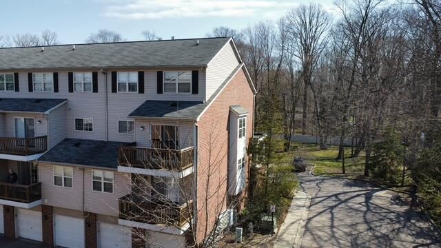16874 Farmington, Livonia, MI 48154