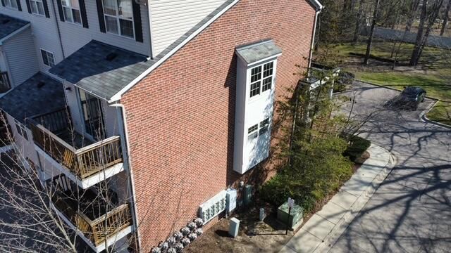 16874 Farmington, Livonia, MI 48154