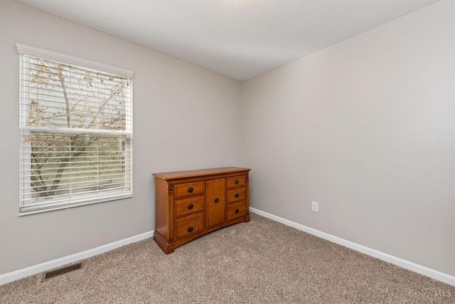 52 Huntington Avenue, Batavia Twp, OH 45102